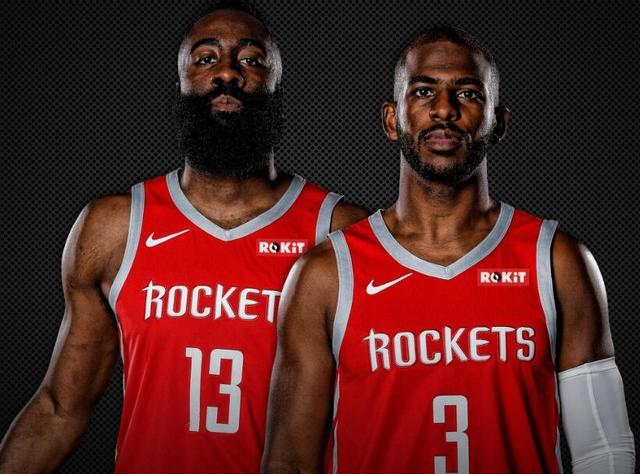 英超：曼联客场2-1击败莱斯特城（英超：曼联2-1客胜莱斯特城）