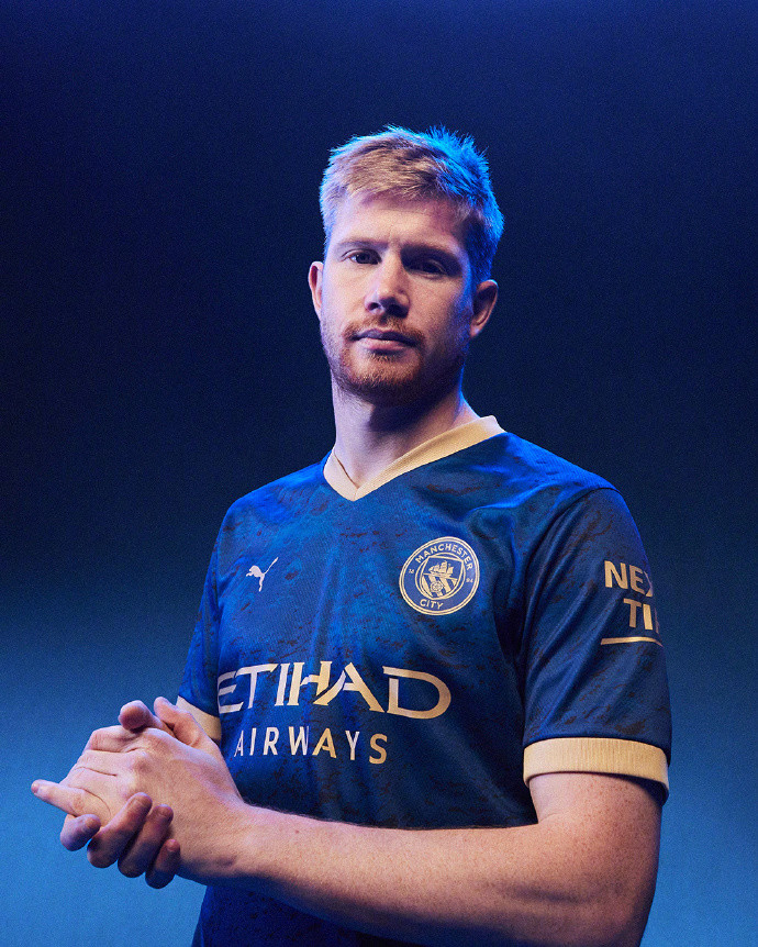 沃尔夫斯堡vs霍芬海姆：埃里克森、阿诺德首发，曹法尔、奥利弗-鲍曼出战（沃尔夫斯堡战霍芬海姆：埃里克森、阿诺德先发，曹法尔与奥利弗-鲍曼出战）