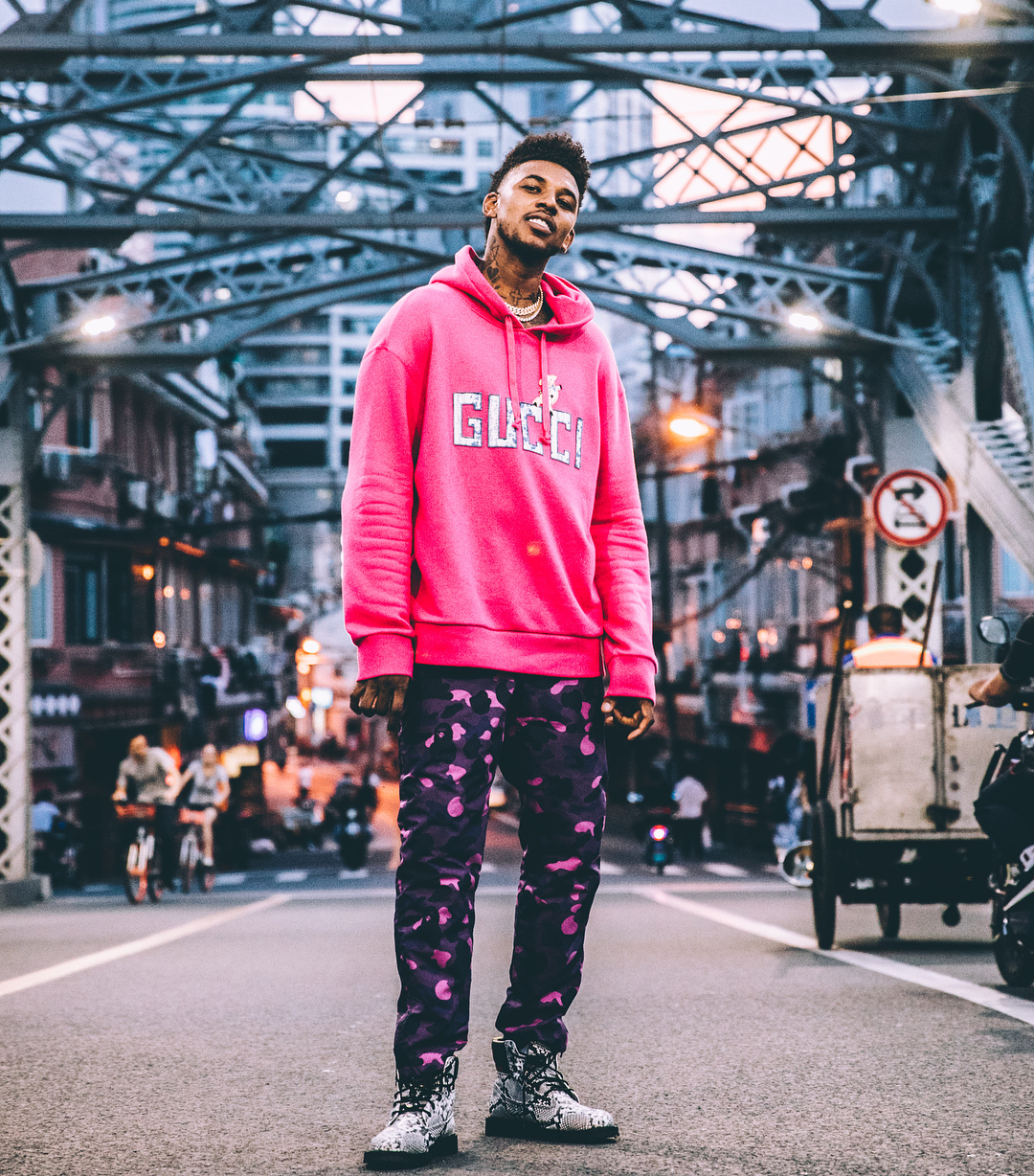 孙兴慜：我很高兴再次来到中国香港，希望能好好享受这次旅程（孙兴慜：重返中国香港倍感欣喜，期待尽情享受此行）