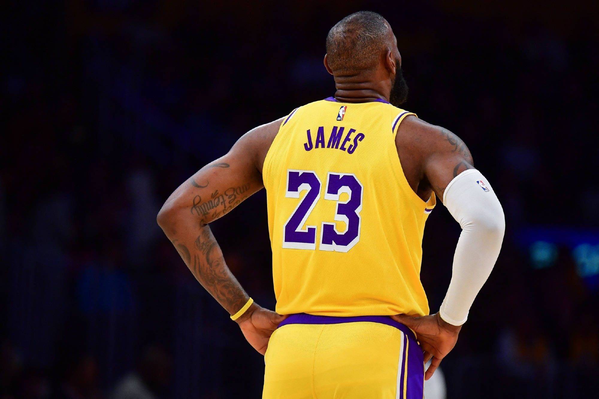 欧协联决赛来袭！切尔西有望冲击超级全满贯（欧协联决战将启：切尔西剑指超级全满贯）