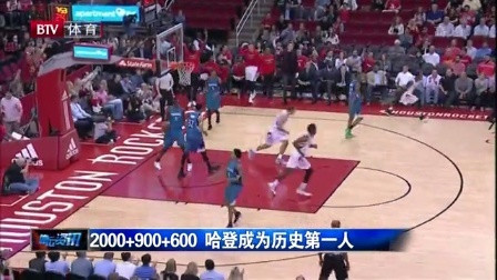 进攻表现不错！朱松玮半场8中5&三分2中1拿到11分4篮板（火力全开！朱松玮半场8投5中、三分2投1中拿下11分4篮板）