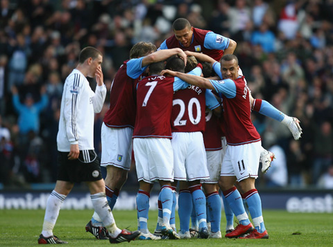 掘金约基奇豪取三双助球队连胜（约基奇砍下三双，助掘金再取连胜）