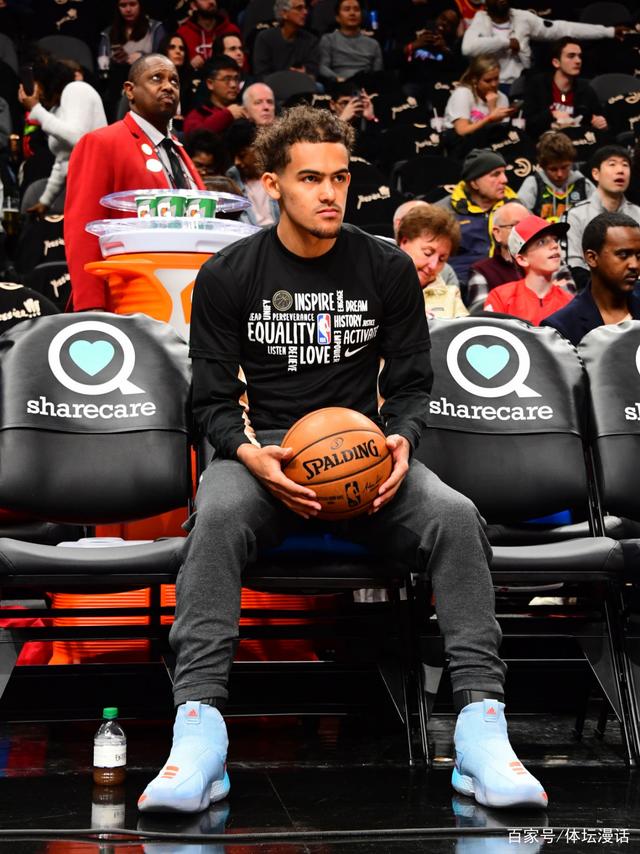 震撼！姆巴佩圣马梅斯上演天秀 阿诺德助攻配合堪称艺术品（燃爆！姆巴佩圣马梅斯上演神迹 阿诺德妙传配合宛如艺术）