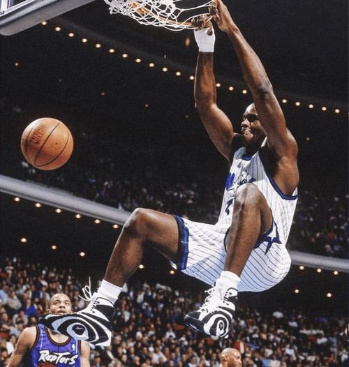 英超赛程提醒：切尔西对阵曼联,（英超焦点战预告：切尔西迎战曼联）