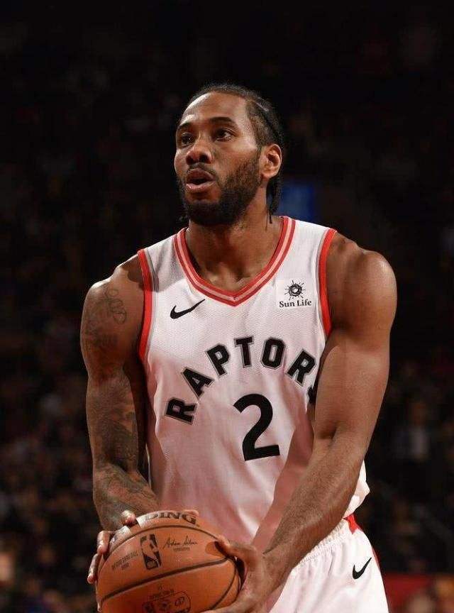 篮球为什么让团队协作更紧密？（篮球如何打造更紧密的团队协作？）