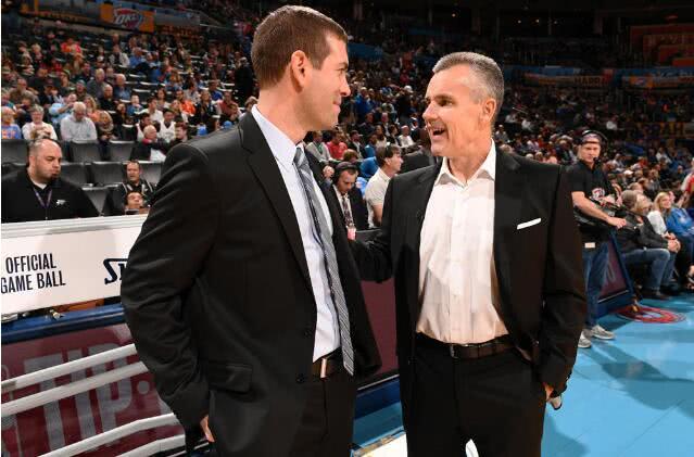 英超本赛季创造机会+成功过人双料20+仅6人 多库萨卡在列（英超本季创造机会与成功过人双项20+者仅6人，萨卡、多库在列）