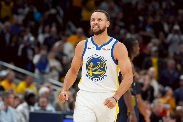 马丁内利：成为圣诞冠军的感觉很棒；有机会就陪在热苏斯身边（马丁内利：圣诞榜首令人振奋；有机会就伴在热苏斯左右）