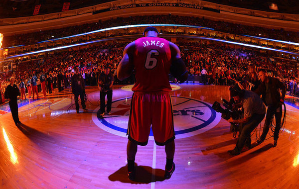 女排全锦赛八强对阵揭晓！山东零失局领跑，苏津大战提前上演（女排全锦赛八强出炉：山东未丢一局领跑，苏津强强对话提前上演）