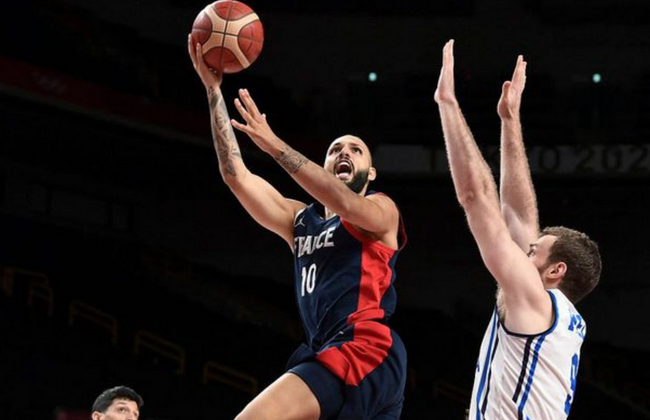 非洲杯半场：拉希米点球被扑失良机，摩洛哥暂0-0科摩罗（非洲杯半场战报：拉希米点球遭扑，摩洛哥与科摩罗互交白卷）