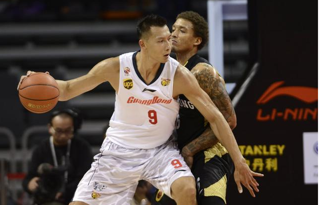 贝恩23分关键封盖定胜局 魔术险胜开拓者迎三连胜（贝恩23分+关键封盖锁定胜局，魔术险胜开拓者收获三连胜）