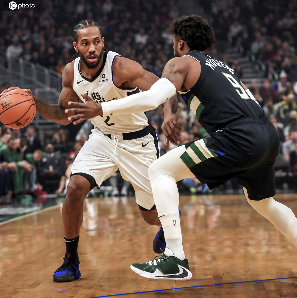 臭名远扬，黄潜球迷在社媒创建“不要帕尔特伊”的标签（争议延烧，黄潜球迷在社媒发起“拒绝帕尔特伊”标签）